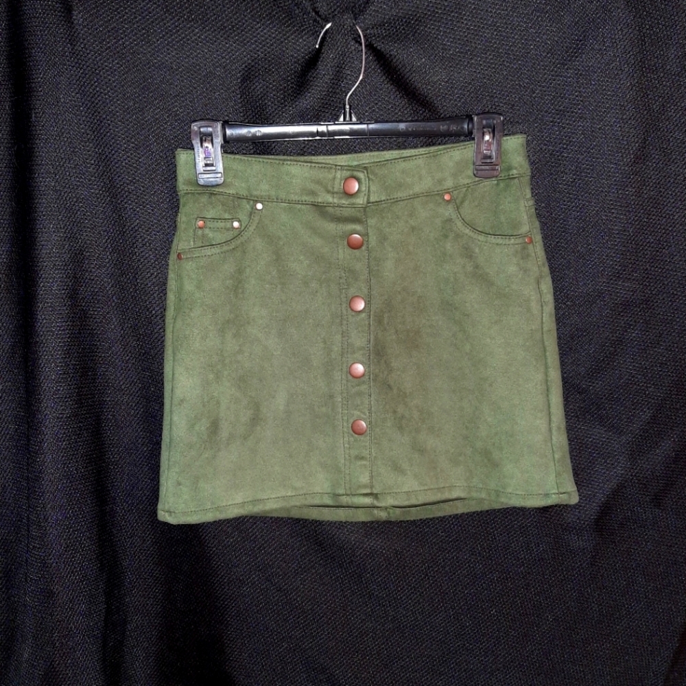 Girls Faux Suede Button Front Olive Green Skirt, Large (10-12)